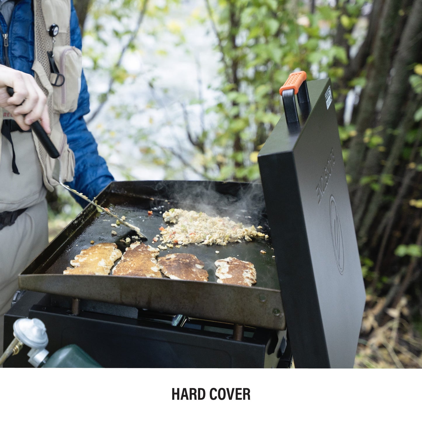 Blackstone Adventure Ready 2-Burner 22" Propane Griddle with Hard Cover in Black