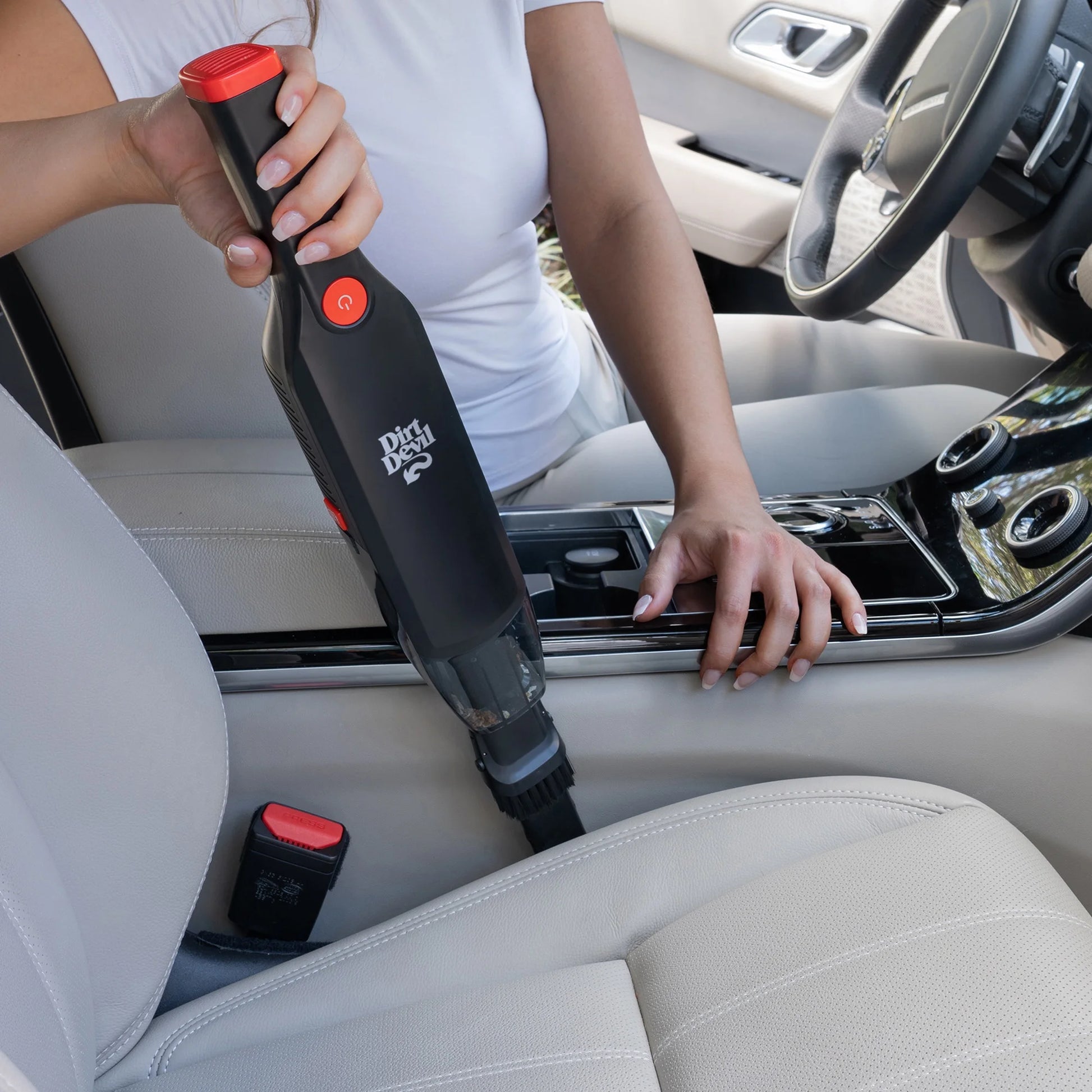 New Dirt Devil Cordless Rechargeable Handheld Slim Vacuum EV1106HH