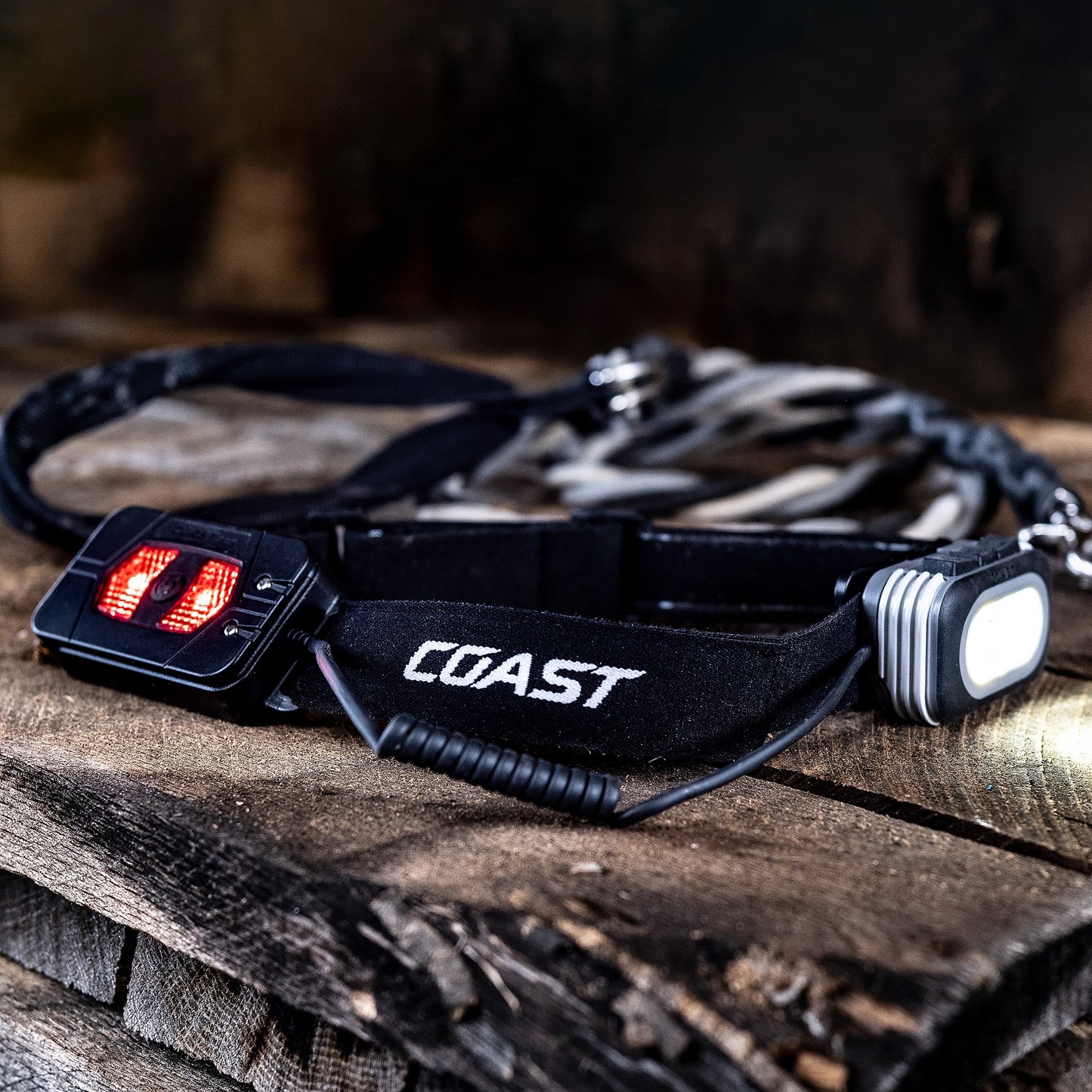 COAST RL27R Rechargeable Plus Rear Loading 1000 Lumens Tri-Color LED Headlamp, 4.9 oz.